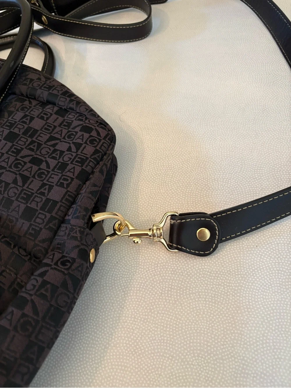 Carrera front structured